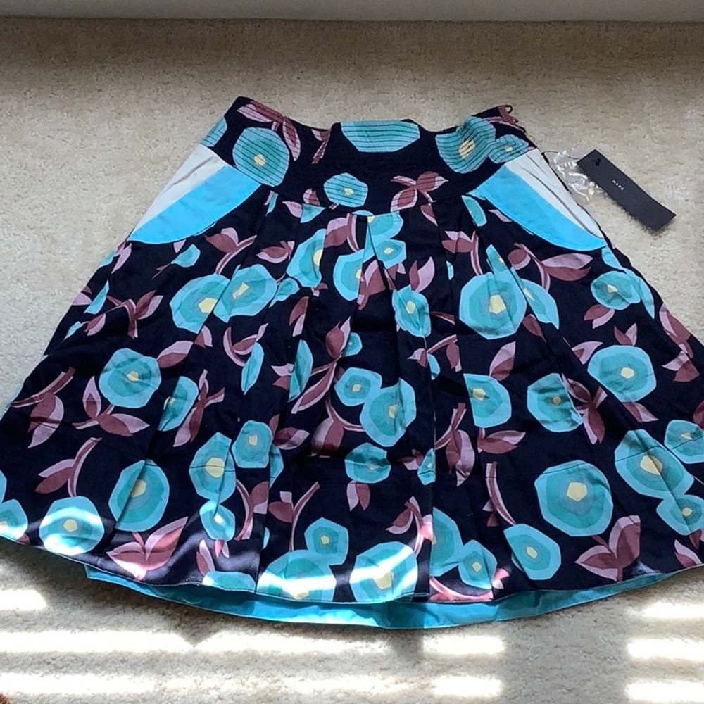 Marc Jacobs Blue and Pink Pleated A-Line Skirt Cocktail Waterlilies Size 2